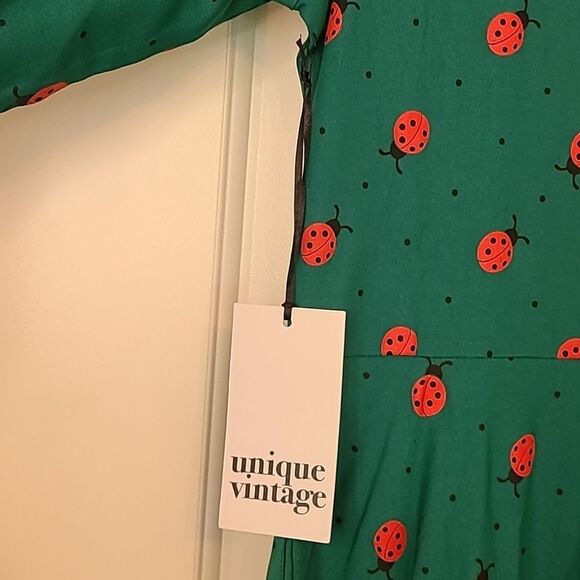 Unique Vintage Green Dress Red Lady Bug Print Key Hole Neck Size 10-12 NWT - Picture 10 of 15